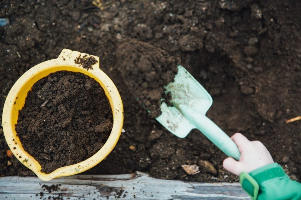 can you compost dog poop
